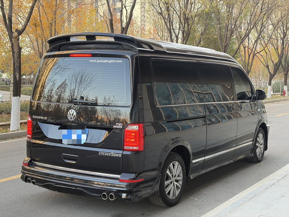 Volkswagen Caravelle