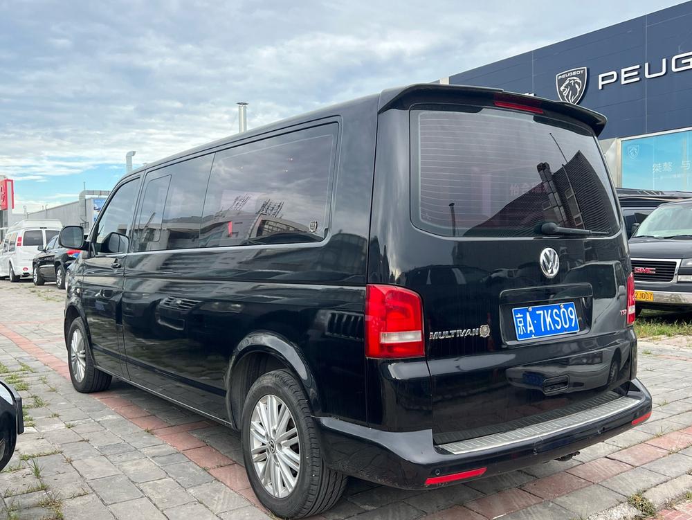Volkswagen Caravelle