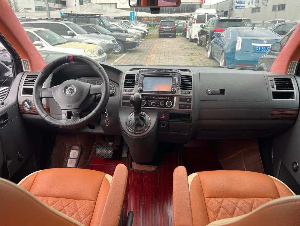 Volkswagen Caravelle