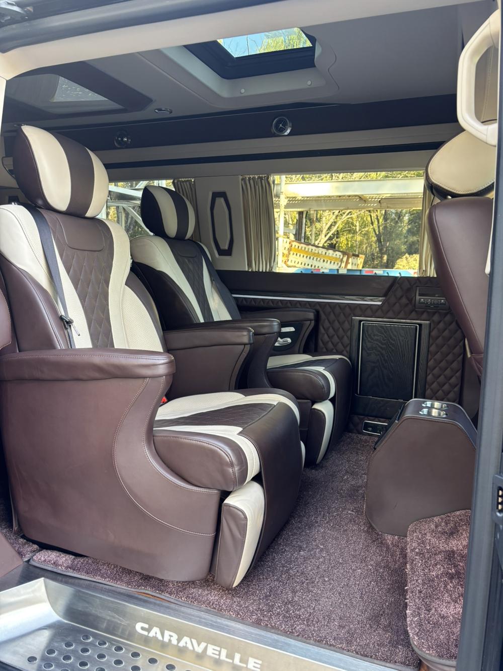 Volkswagen Caravelle