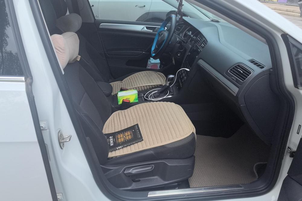 Volkswagen e-Golf