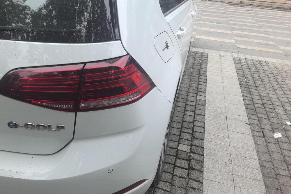 Volkswagen e-Golf