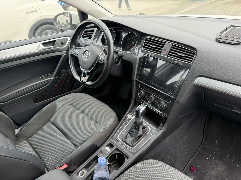 Volkswagen e-Golf