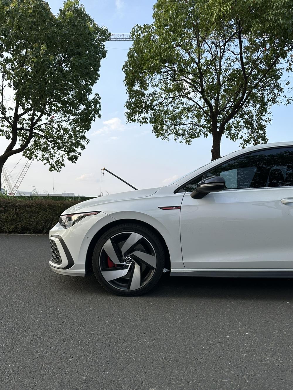 Volkswagen Golf GTI