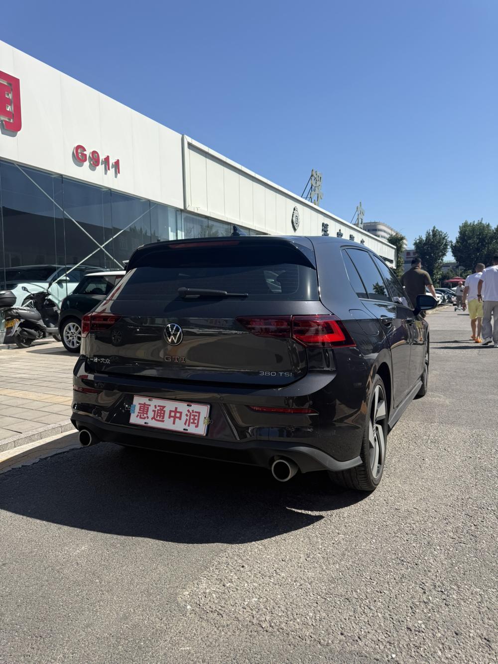 Volkswagen Golf GTI