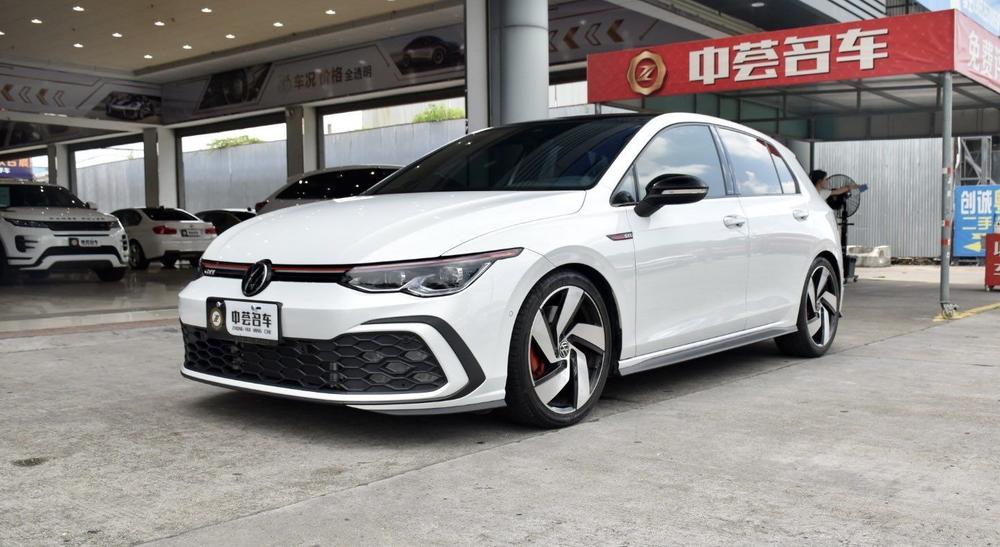 Volkswagen Golf GTI