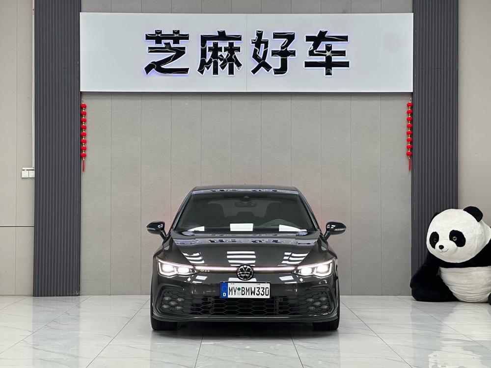 Volkswagen Golf GTI
