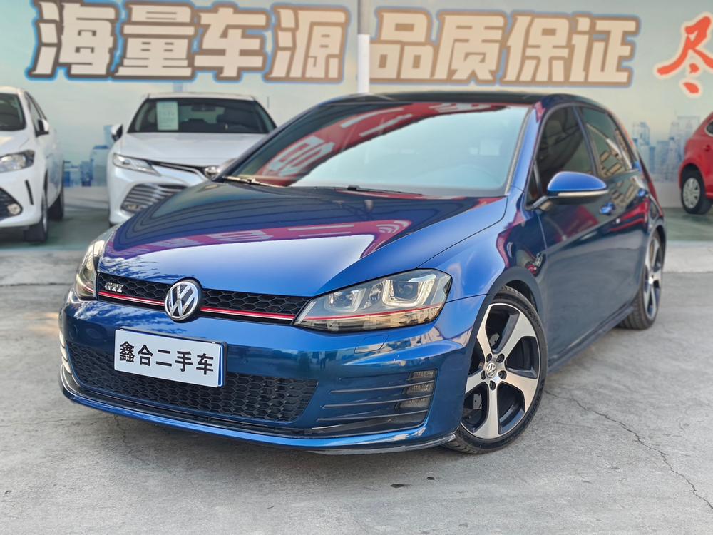 Volkswagen Golf GTI