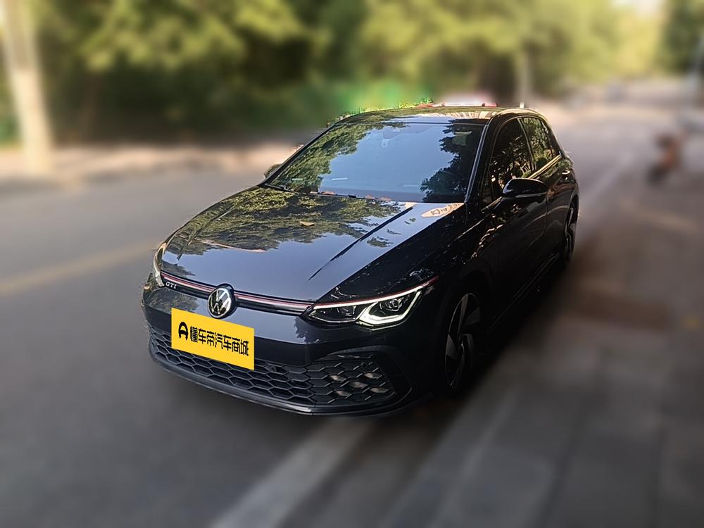 Volkswagen Golf GTI