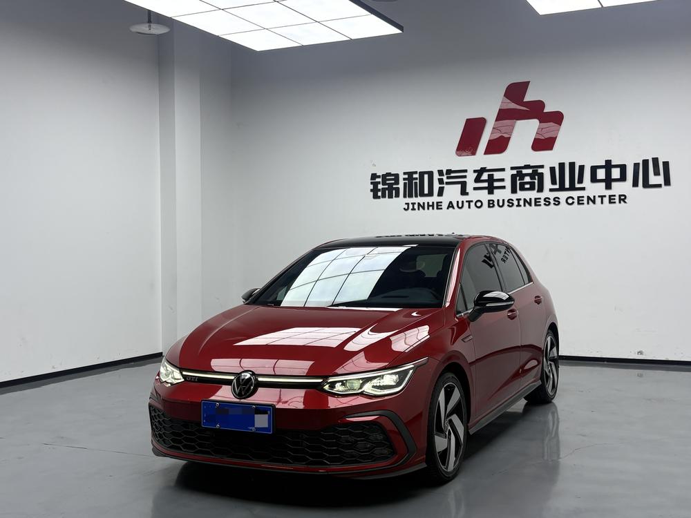 Volkswagen Golf GTI