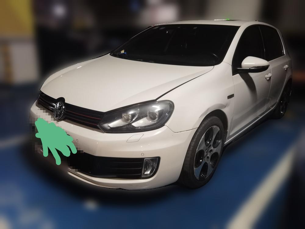 Volkswagen Golf GTI