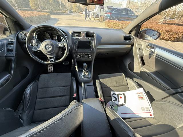 Volkswagen Golf (Import)