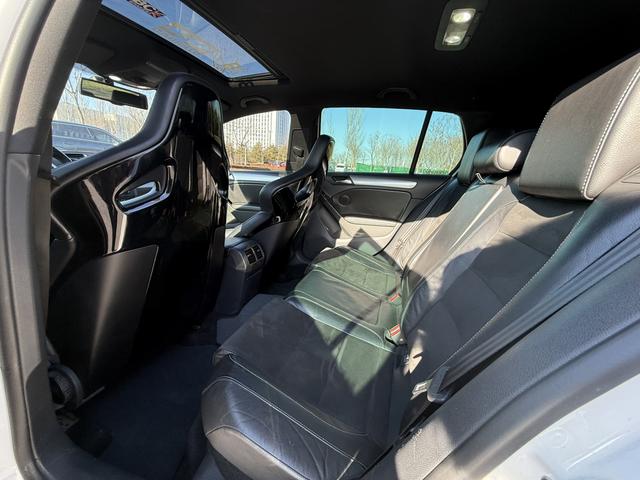 Volkswagen Golf (Import)