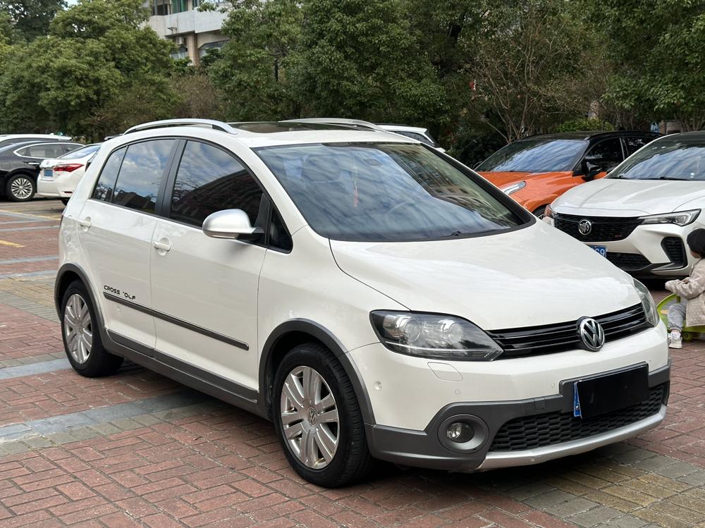 Volkswagen Golf (Import)
