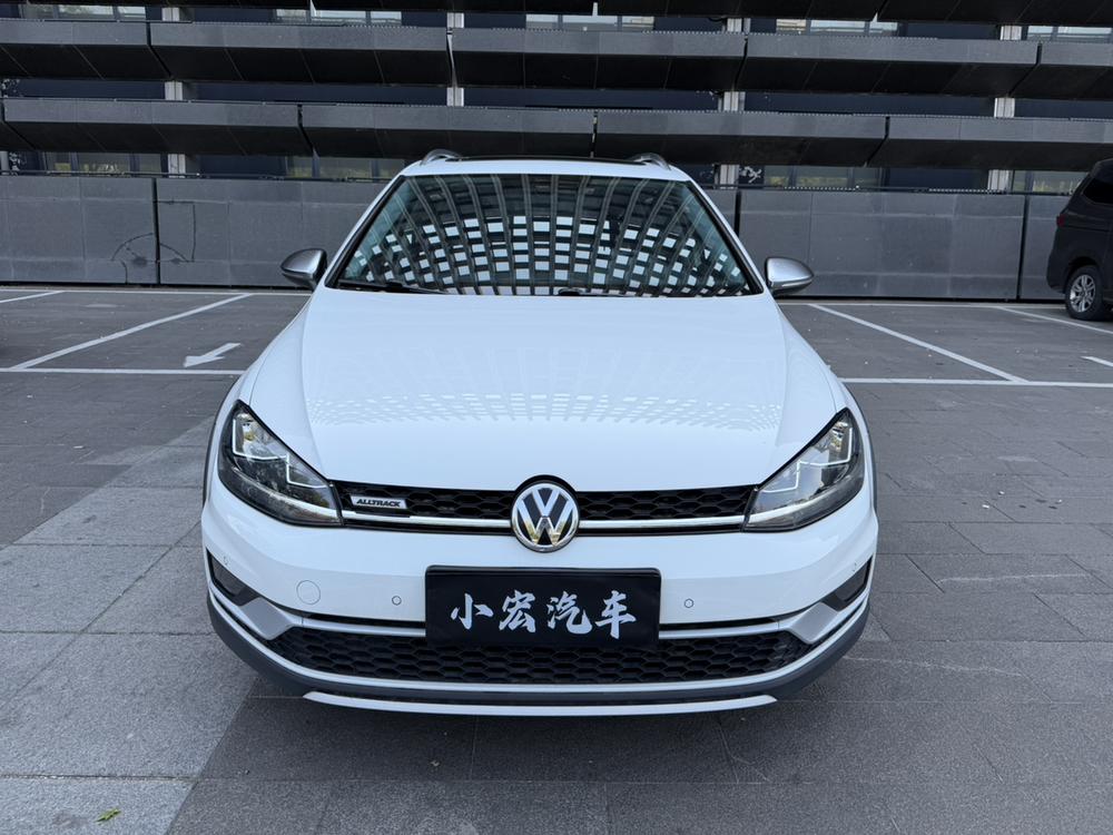 Volkswagen Golf (Import)