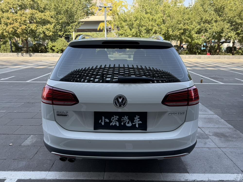 Volkswagen Golf (Import)