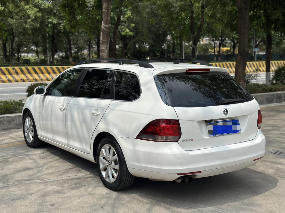 Volkswagen Golf (Import)