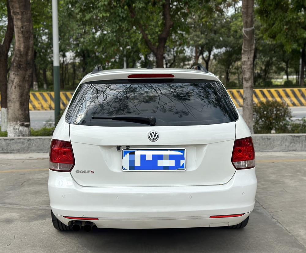 Volkswagen Golf (Import)