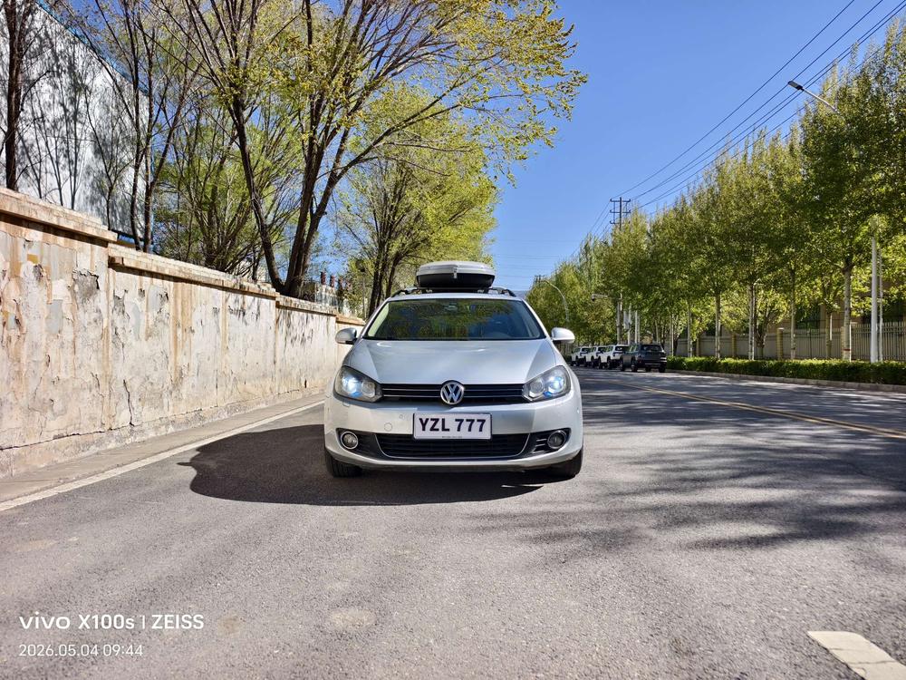 Volkswagen Golf (Import)