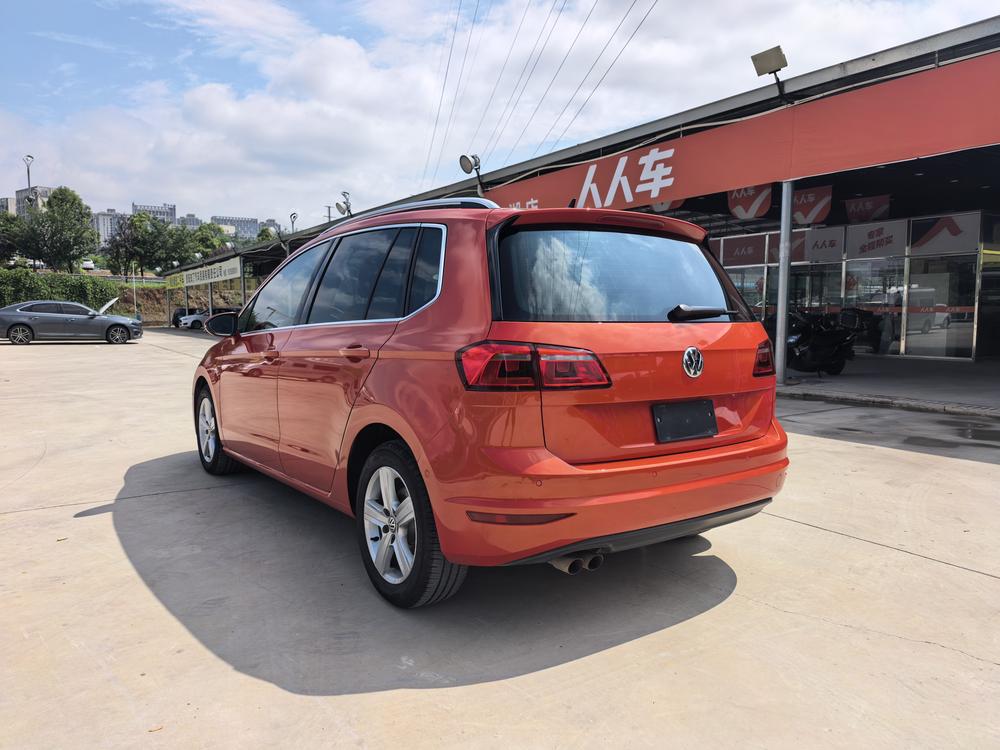Volkswagen Golf (Import)