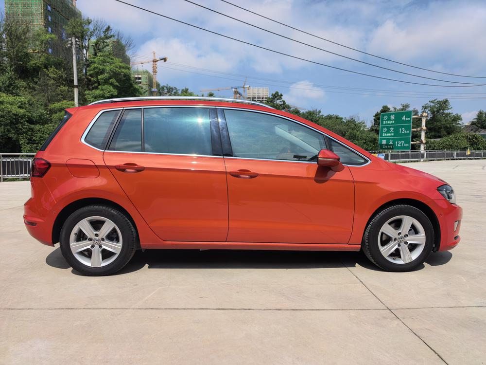 Volkswagen Golf (Import)