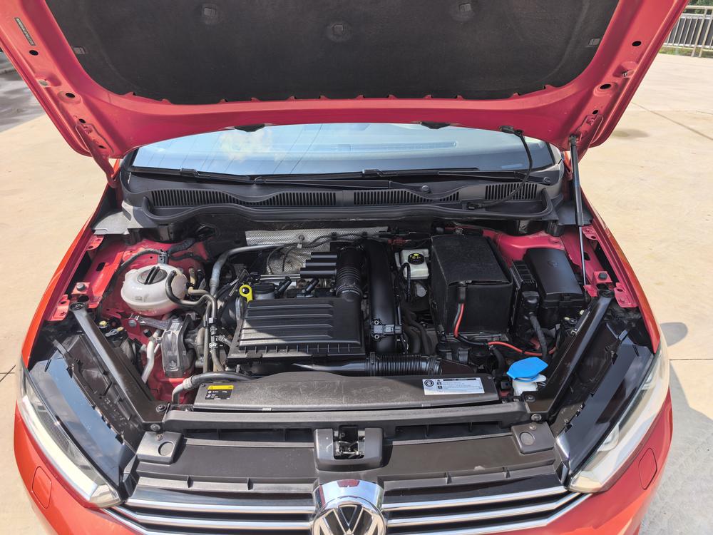 Volkswagen Golf (Import)