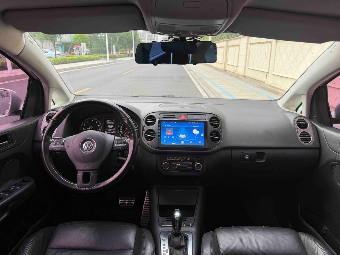 Volkswagen Golf (Import)