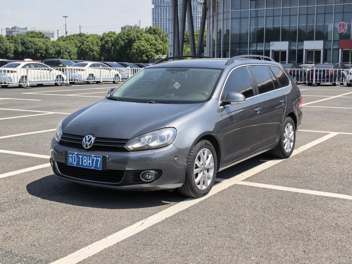 Volkswagen Golf (Import)