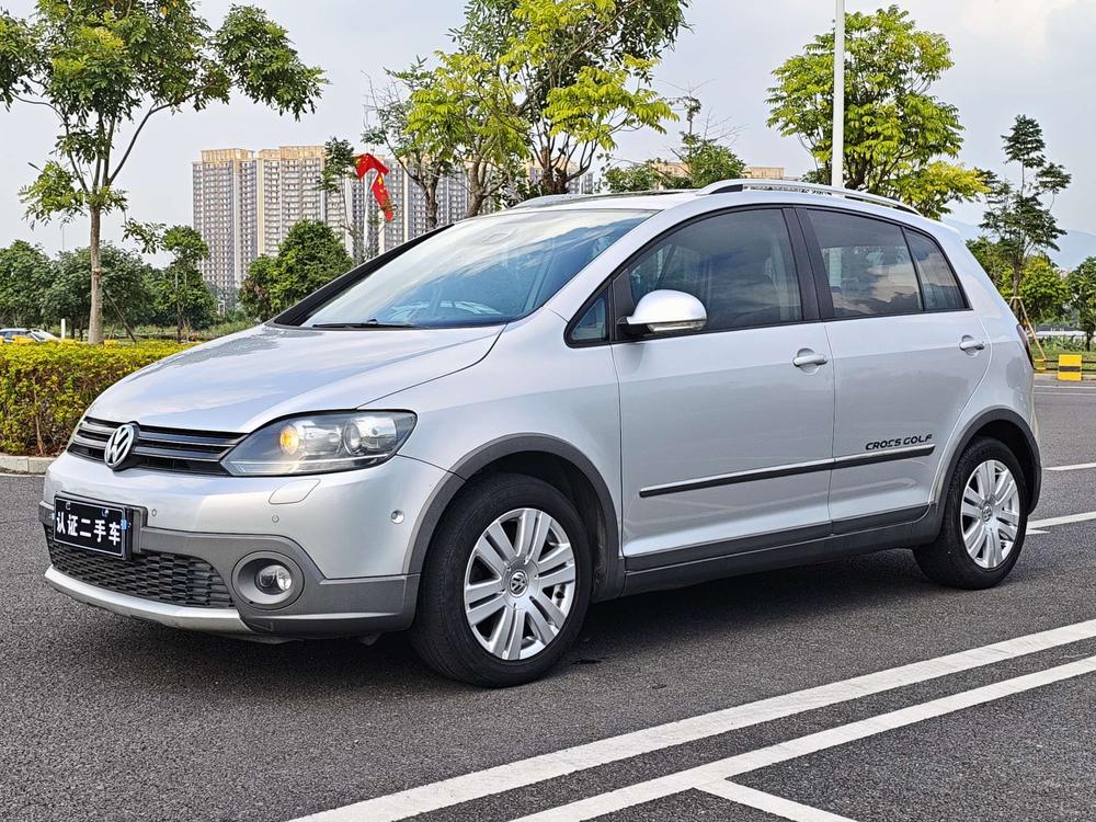 Volkswagen Golf (Import)