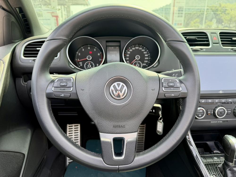 Volkswagen Golf (Import)