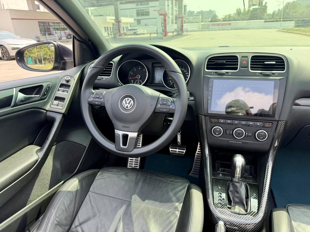 Volkswagen Golf (Import)