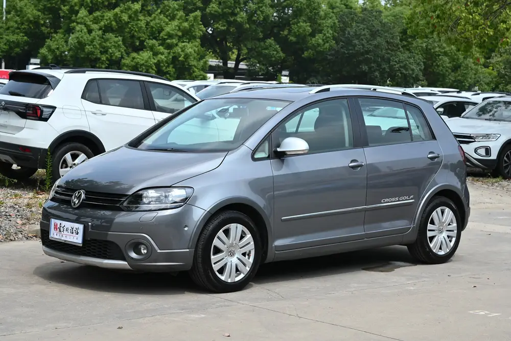 Volkswagen Golf (Import)