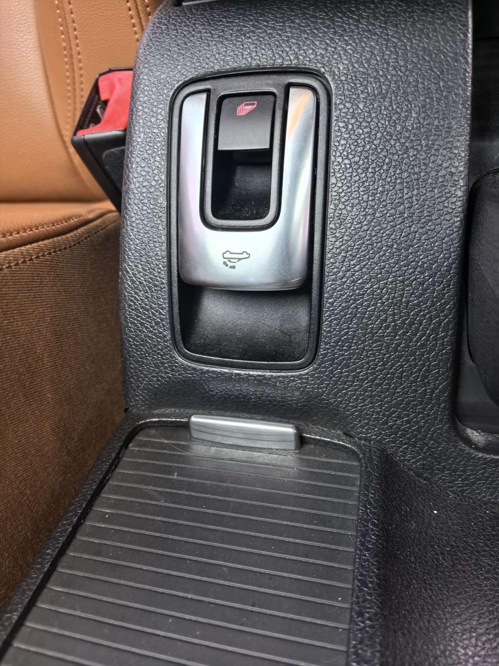 Volkswagen Golf (Import)