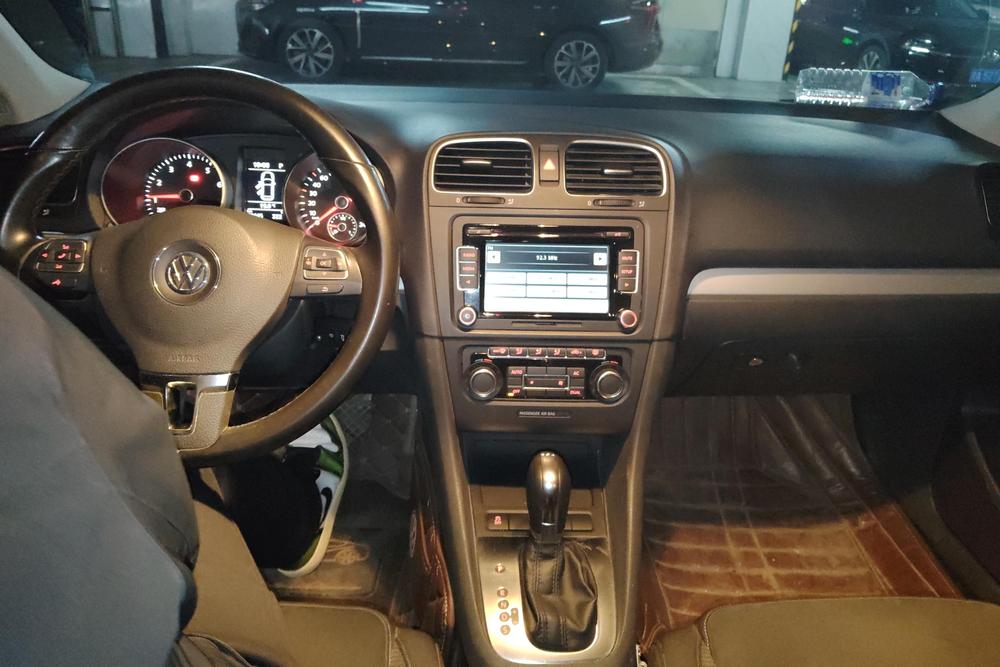 Volkswagen Golf (Import)