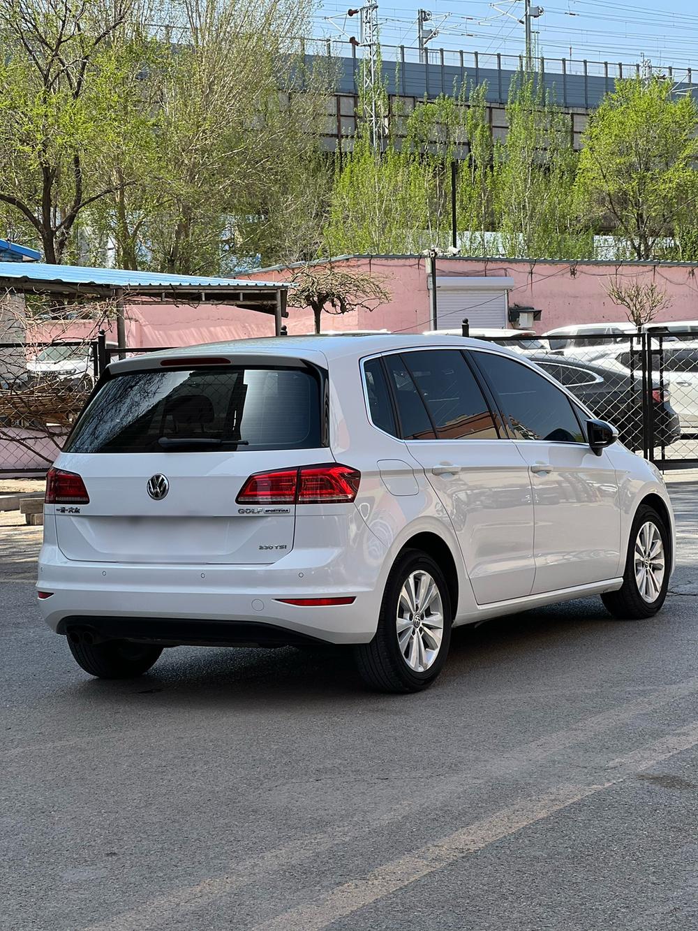 Volkswagen Golf Sportsvan