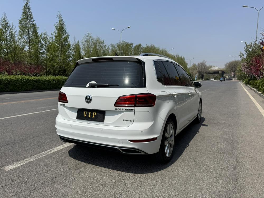 Volkswagen Golf Sportsvan