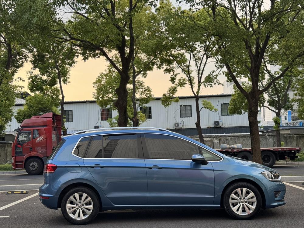 Volkswagen Golf Sportsvan