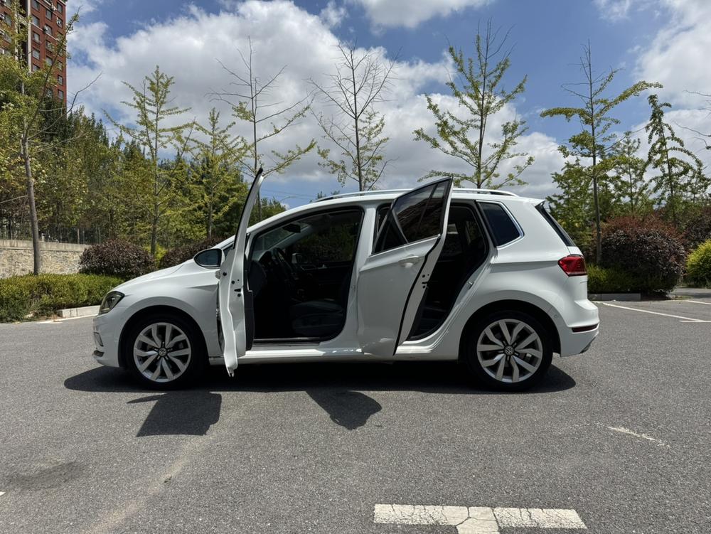 Volkswagen Golf Sportsvan