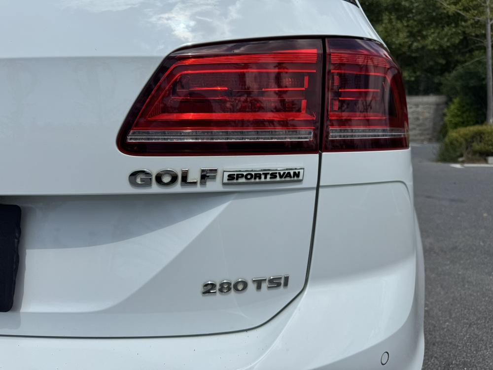 Volkswagen Golf Sportsvan