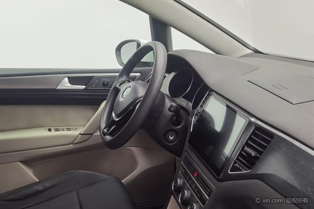 Volkswagen Golf Sportsvan