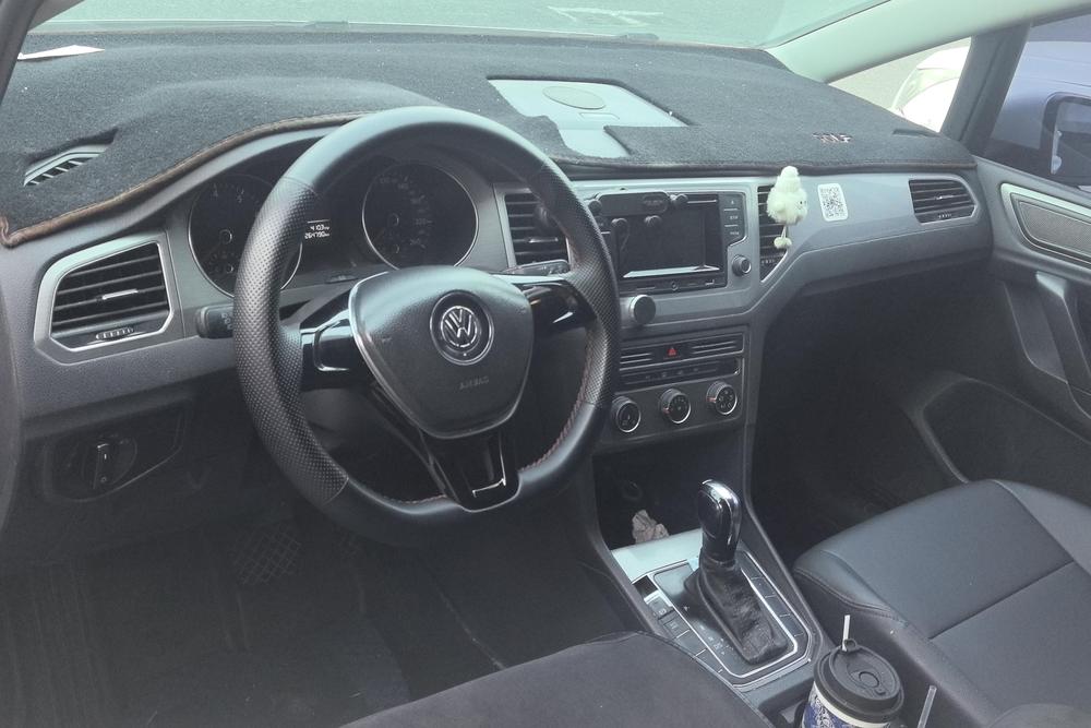 Volkswagen Golf Sportsvan