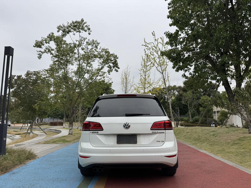 Volkswagen Golf Sportsvan