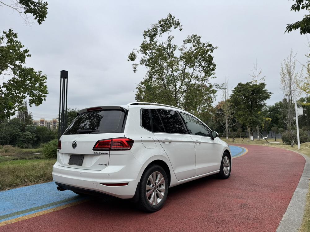 Volkswagen Golf Sportsvan