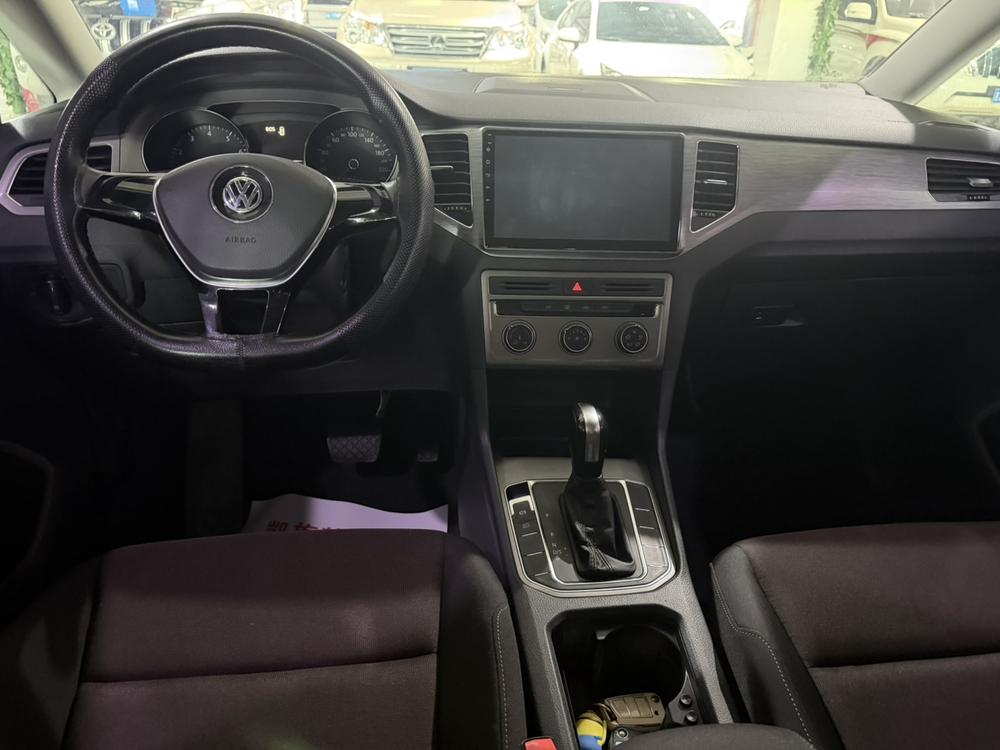 Volkswagen Golf Sportsvan
