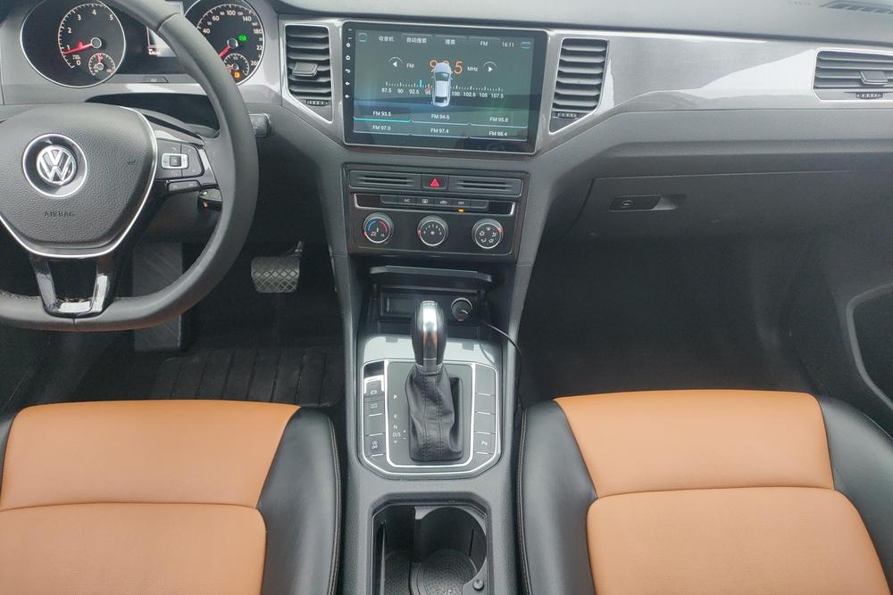 Volkswagen Golf Sportsvan