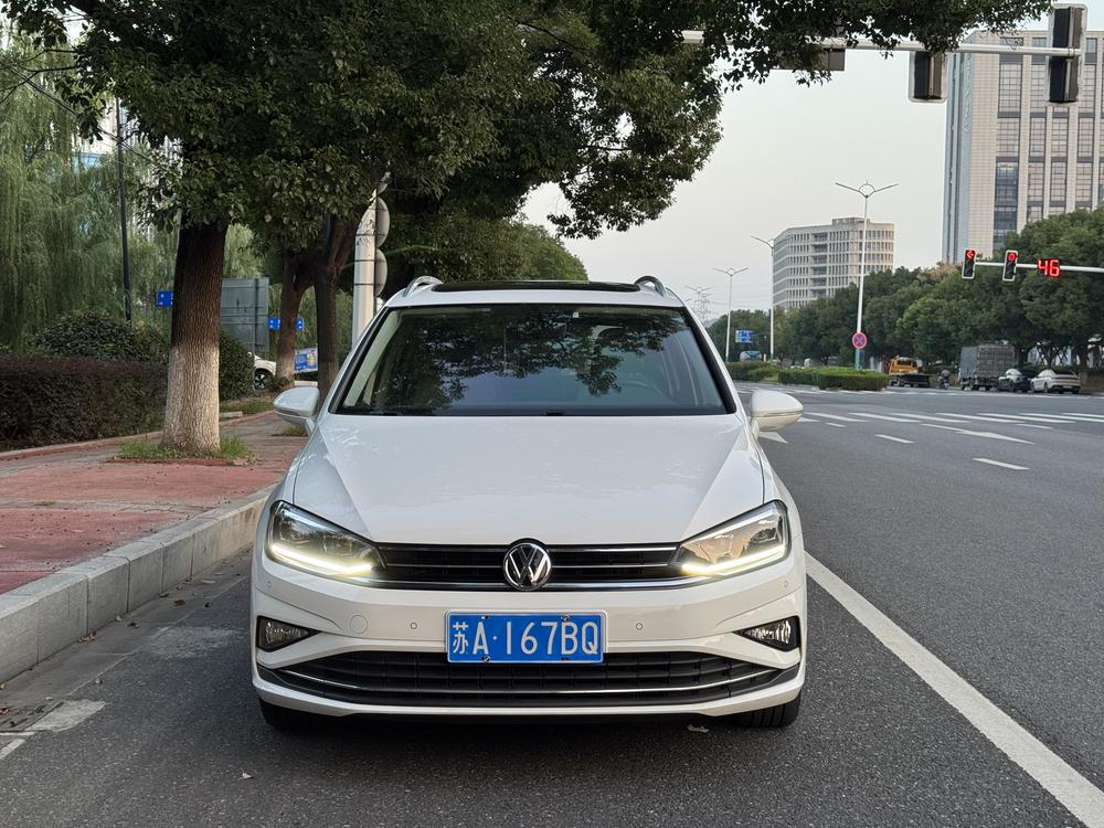 Volkswagen Golf Sportsvan