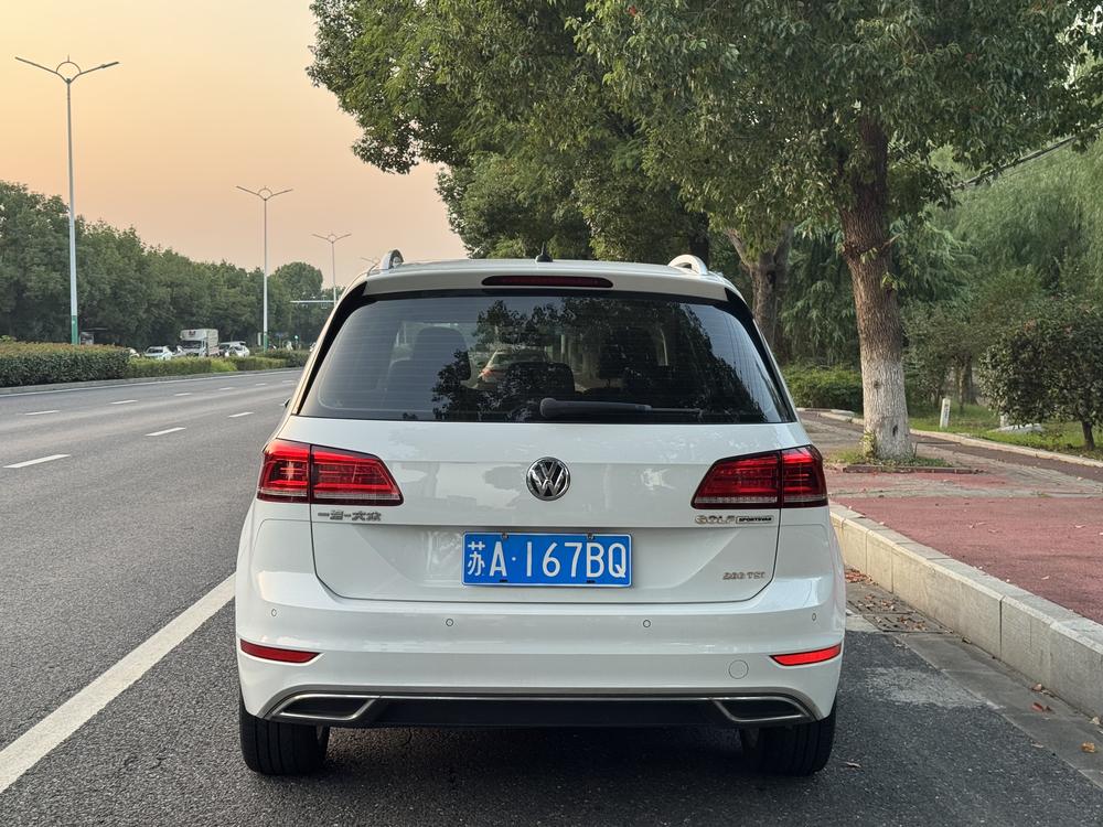 Volkswagen Golf Sportsvan