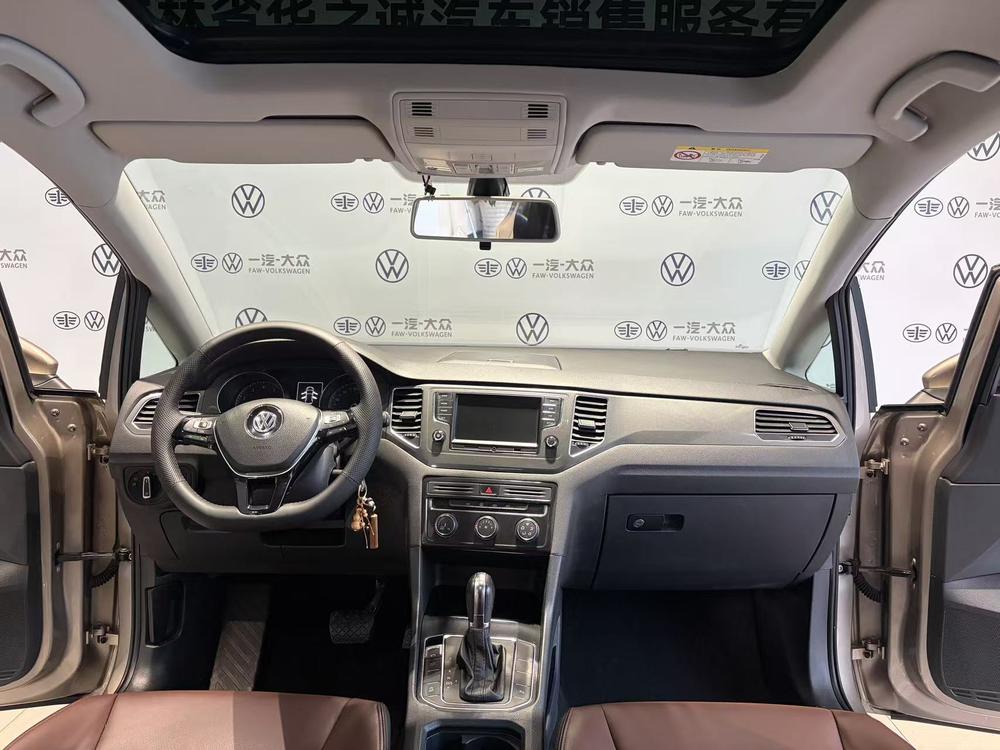 Volkswagen Golf Sportsvan