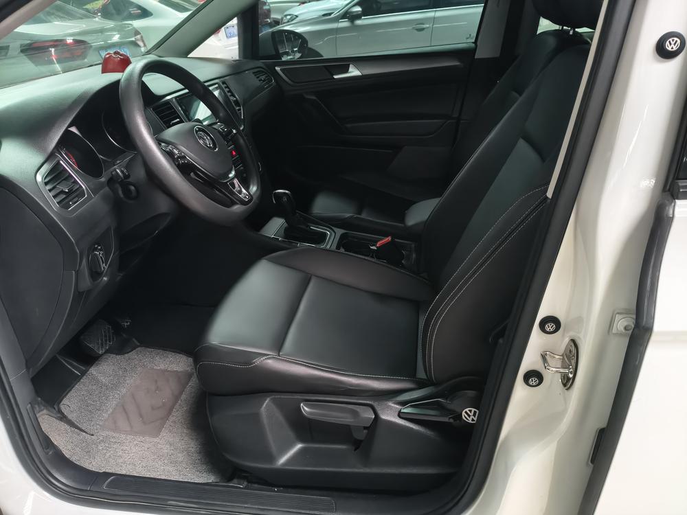 Volkswagen Golf Sportsvan