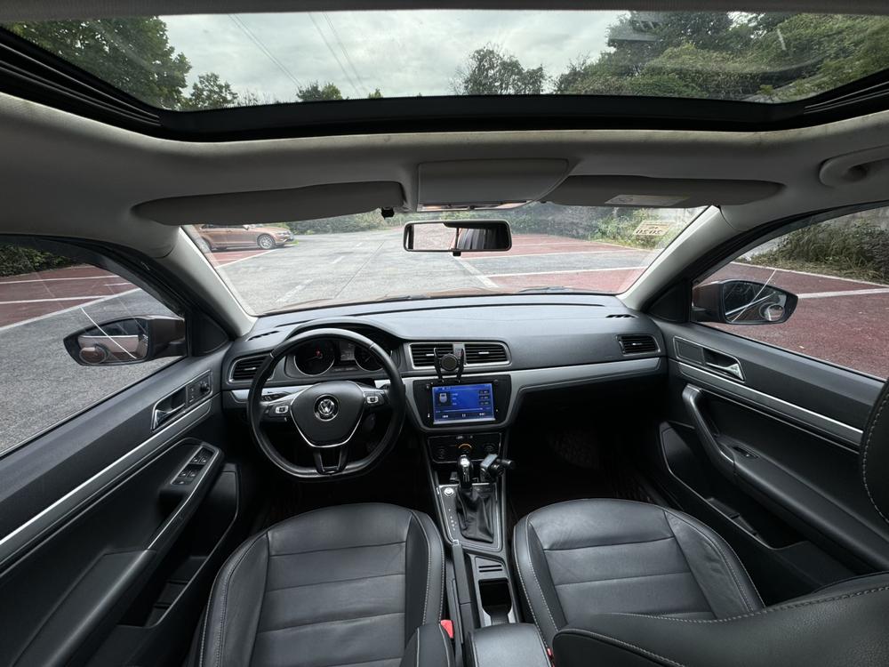 Volkswagen Gran Lavida